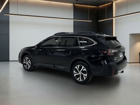 Used 2020 Subaru Outback Limited AWD/4WD image 3