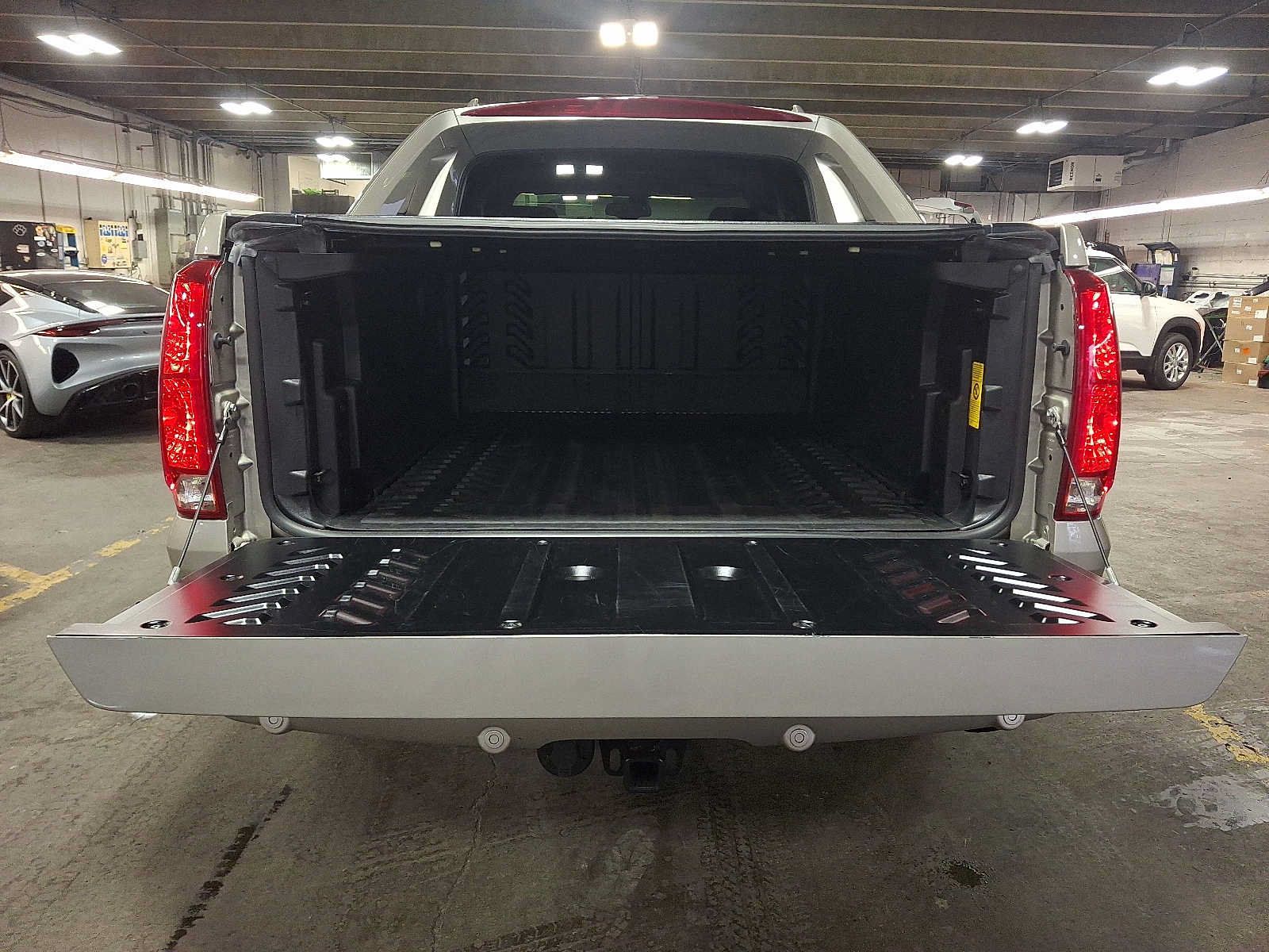 Used 2008 Cadillac Escalade EXT AWD/4WD image 27
