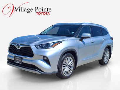 Used 2022 Toyota Highlander Platinum