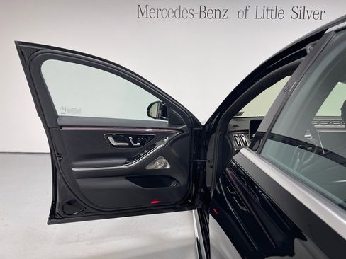 Used 2026 Mercedes-Benz S 580 4MATIC Sedan image 17