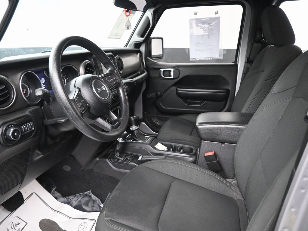 Used 2021 Jeep Wrangler Unlimited Sport AWD/4WD image 22