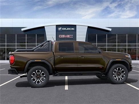 New 2025 GMC Canyon AT4 w/ Nightfall Edition image 5