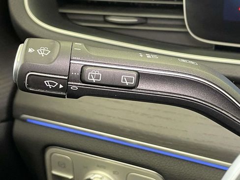 Used 2020 Mercedes-Benz GLE 450 4MATIC image 40