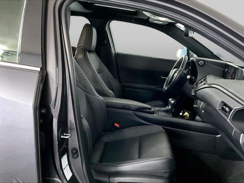 Used 2025 Lexus IS 350 F Sport AWD/4WD image 8