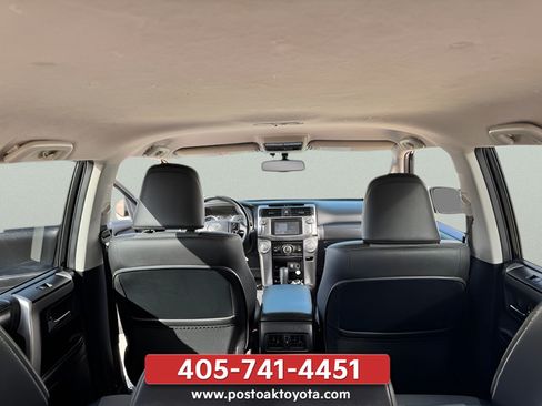 Used 2018 Toyota 4Runner SR5 Premium AWD/4WD image 38