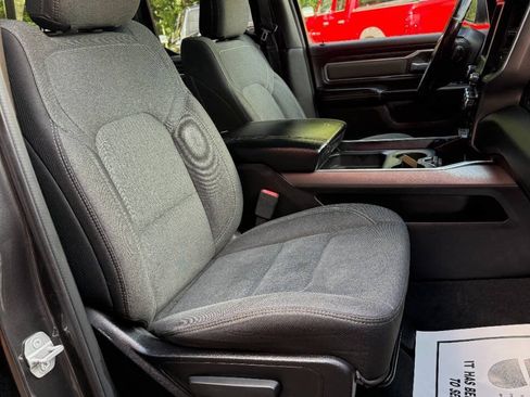 Used 2019 RAM 1500 Big Horn AWD/4WD image 20