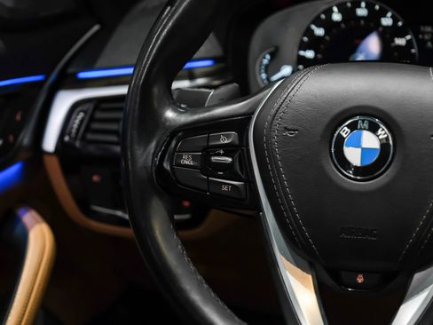 Used 2018 BMW 540i xDrive w/ Premium Package AWD/4WD image 18