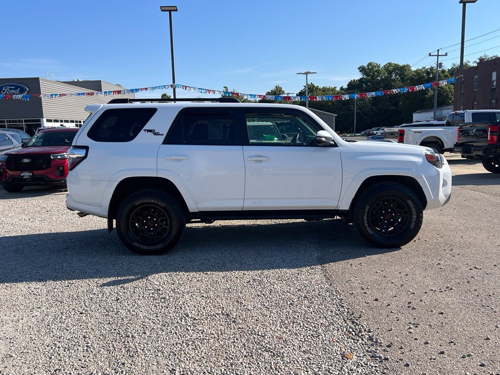 Used 2023 Toyota 4Runner TRD Off-Road Premium w/ Off Road Premium Plus Package AWD/4WD image 9