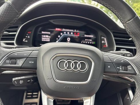 Used 2022 Audi SQ7 Prestige w/ Prestige Package AWD/4WD image 32