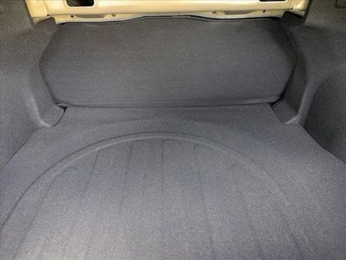 Used 2025 Hyundai Elantra Sport image 6