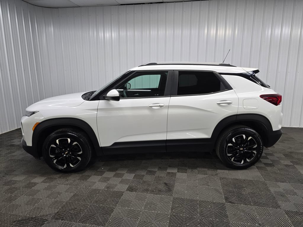 Used 2021 Chevrolet TrailBlazer LT w/ Convenience Package AWD/4WD image 5