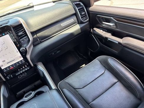 Used 2022 RAM 1500 Laramie w/ Laramie Southwest Edition AWD/4WD image 17