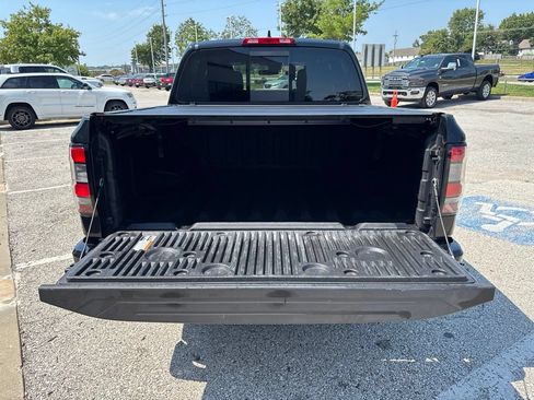 Used 2023 Nissan Frontier PRO-4X w/ Pro Convenience Package AWD/4WD image 12