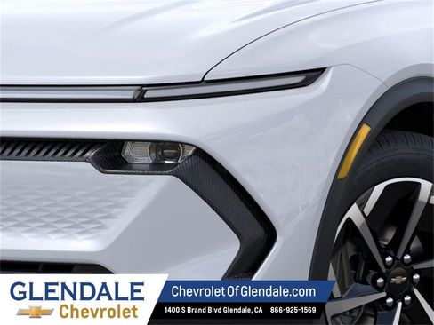 New 2026 Chevrolet Equinox EV LT image 10