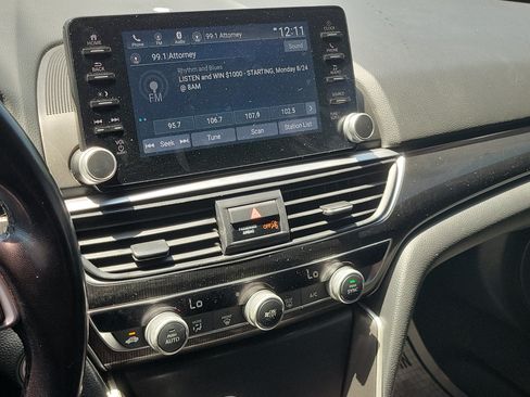 Used 2021 Honda Accord Sport image 14