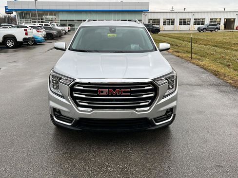 Used 2022 GMC Terrain SLT w/ Tech Package image 9