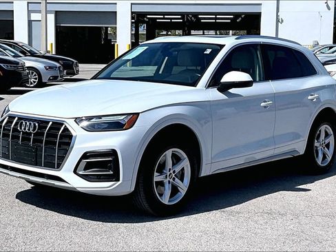 Certified 2022 Audi Q5 2.0T Premium image 9