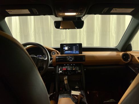 Used 2024 Lexus IS 300 w/ Premium Package image 17