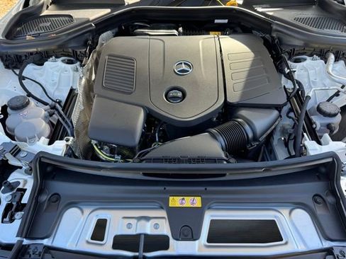 Used 2026 Mercedes-Benz GLC 300 4MATIC image 10