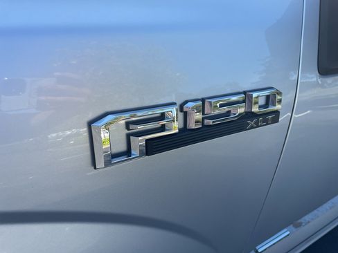 Used 2015 Ford F150 XLT w/ Equipment Group 301A Mid image 11