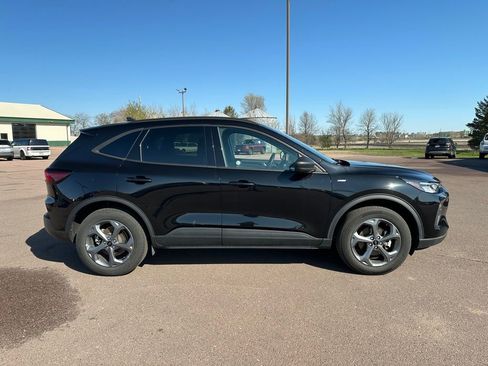 Used 2025 Ford Escape ST-Line AWD/4WD image 34