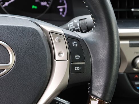 Used 2015 Lexus ES 350 w/ Luxury Package FWD image 31