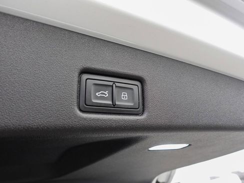 Used 2025 Audi Q5 Premium Plus w/ Premium Plus image 29