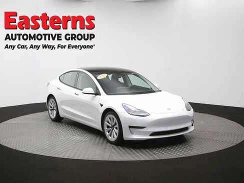 Used 2021 Tesla Model 3 Standard Range Plus RWD image 44