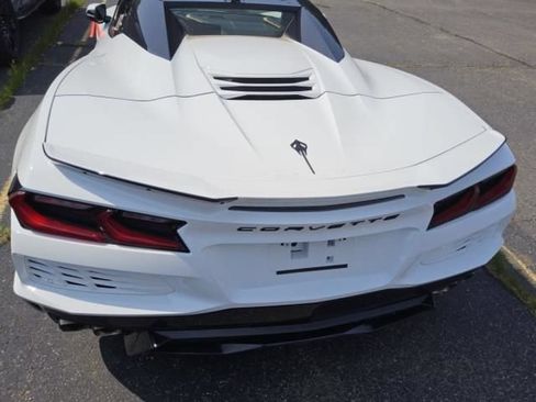 Used 2024 Chevrolet Corvette E-Ray AWD/4WD image 10