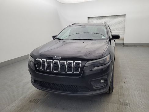 Used 2019 Jeep Cherokee Latitude w/ Popular Appearance Group AWD/4WD image 15