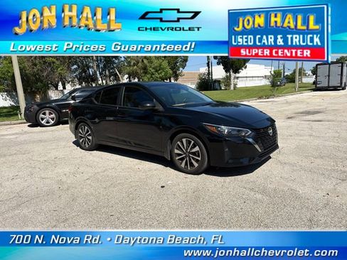 Used 2025 Nissan Sentra SV w/ SV Premium Package FWD image 19