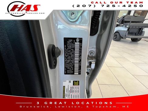 Used 2023 Toyota Corolla LE FWD image 17