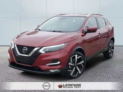 Used 2021 Nissan Rogue Sport SL w/ Premium Package