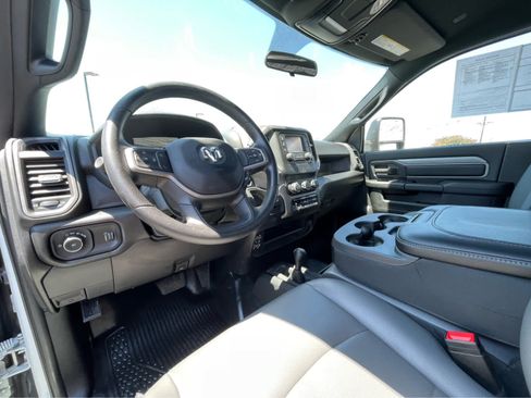 Used 2024 RAM 3500 Tradesman AWD/4WD image 2