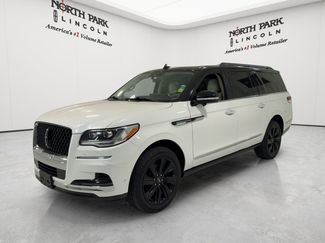 Used 2023 Lincoln Navigator L Black Label AWD/4WD video 1