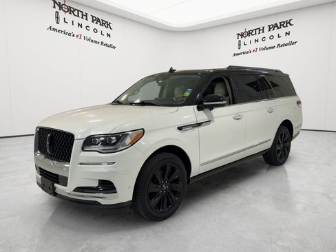 Used 2023 Lincoln Navigator L Black Label AWD/4WD image 1