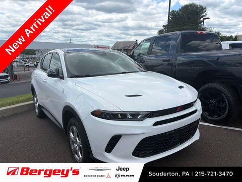 Used 2025 Dodge Hornet GT w/ GT Plus Package AWD/4WD image 1