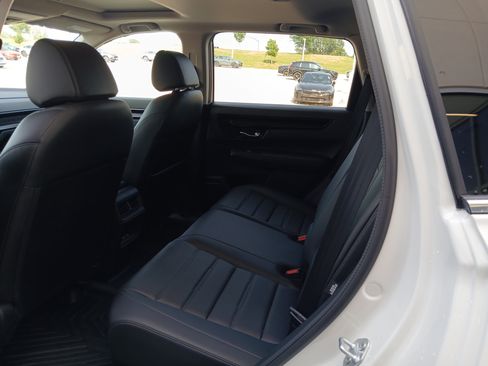 Used 2026 Honda CR-V EX-L image 9
