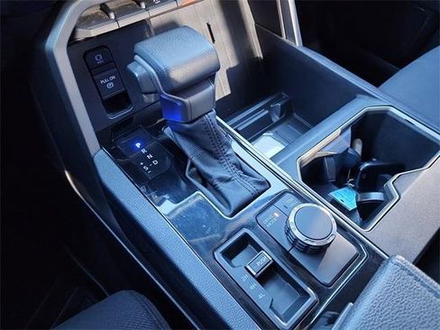 Used 2022 Toyota Tundra SR5 image 23