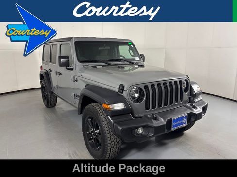 Used 2022 Jeep Wrangler Unlimited Sport AWD/4WD image 1