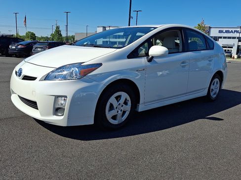 Used 2011 Toyota Prius Three FWD image 3
