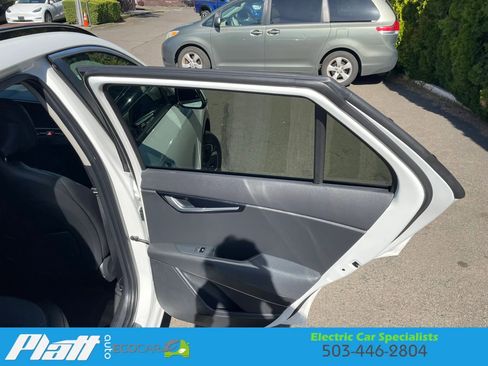 Used 2023 Kia Niro Wave image 47