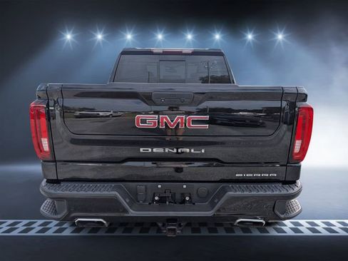 Used 2019 GMC Sierra 1500 Denali w/ Driver Alert Package II AWD/4WD image 4