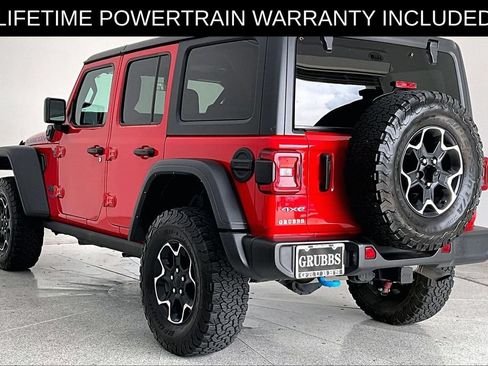 Used 2022 Jeep Wrangler Unlimited Rubicon 4xe w/ Cold Weather Group AWD/4WD image 15
