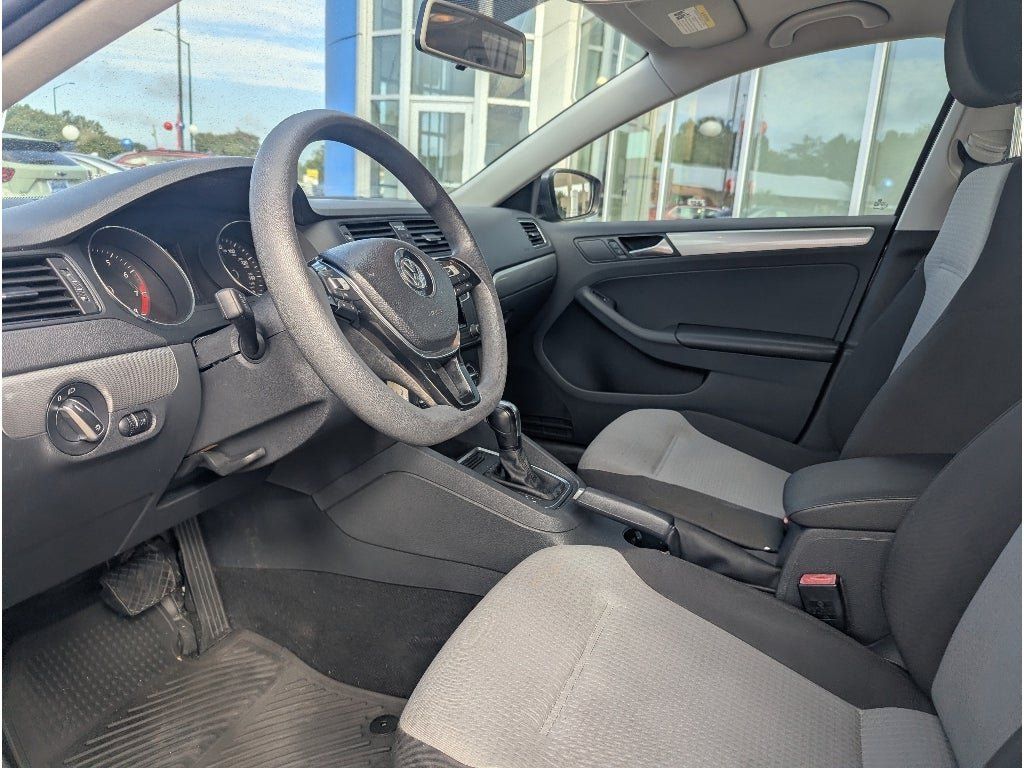 Used 2017 Volkswagen Jetta S FWD image 13