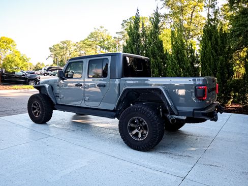 Used 2021 Jeep Gladiator Sport AWD/4WD image 7