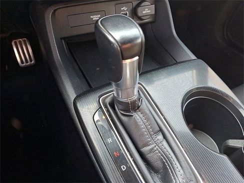 Used 2022 Honda Civic Sport image 15