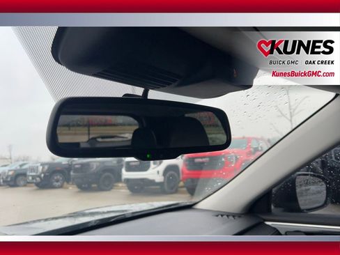 Used 2022 Mitsubishi Outlander SEL image 24