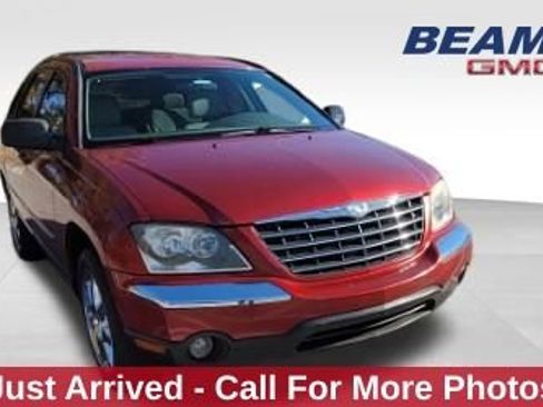 Used 2006 Chrysler Pacifica Touring image 1