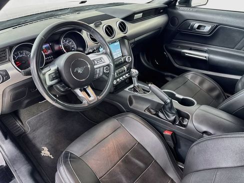 Used 2018 Ford Mustang GT Premium RWD image 9